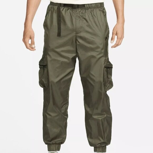 Nike Men’s Tech Lined Woven Cargo Pants Tapered Leg Green Size S FB7911-325 NEW - Picture 1 of 9